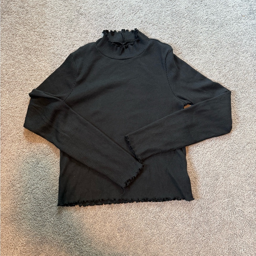 American Eagle cropped turtle neck